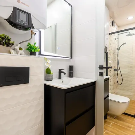 In Complex Elysia Garden Apartment *